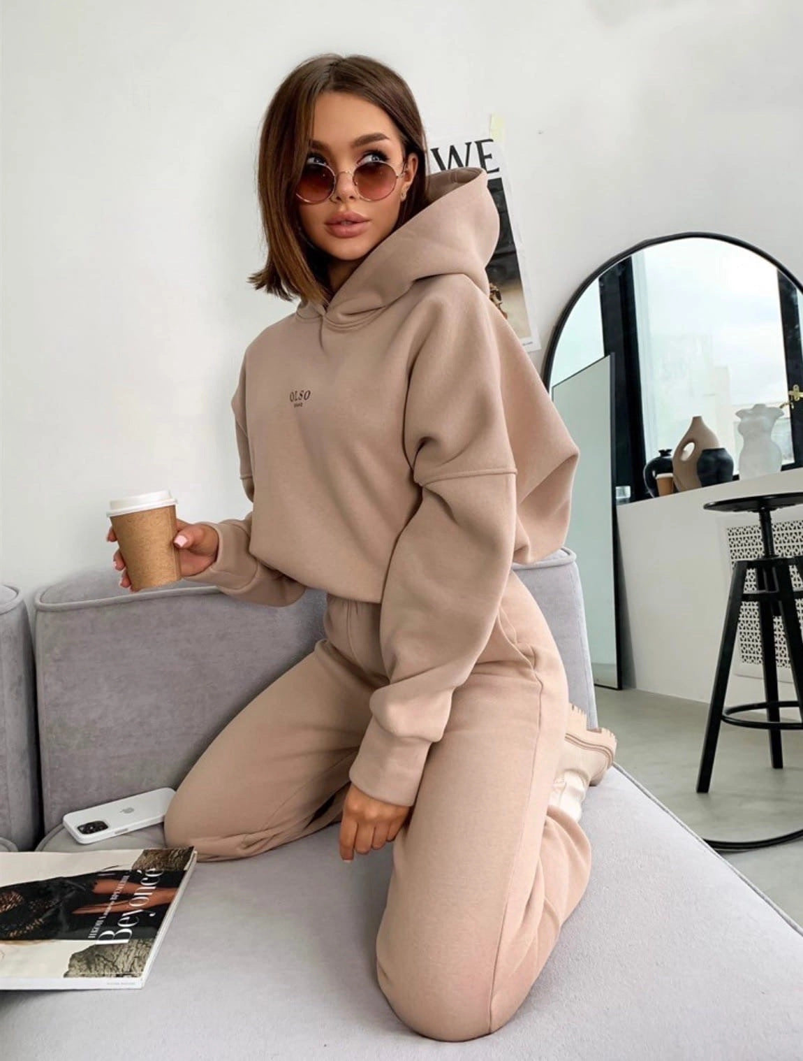 Knitted Fleece Casual Suit: Comfortable Two-piece Set for Women