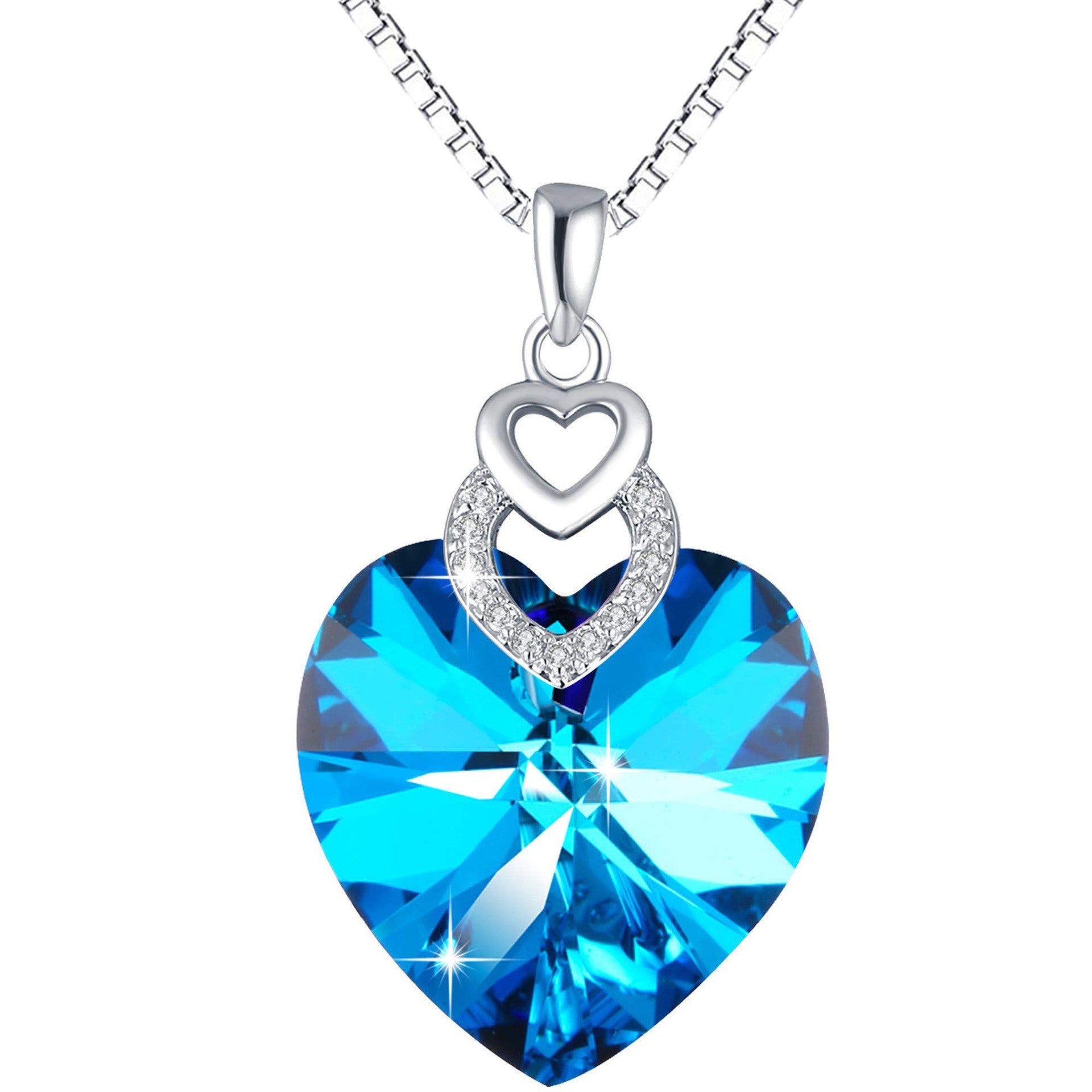 Necklace with a Simple Crystal Pendant for Women’s Fashion